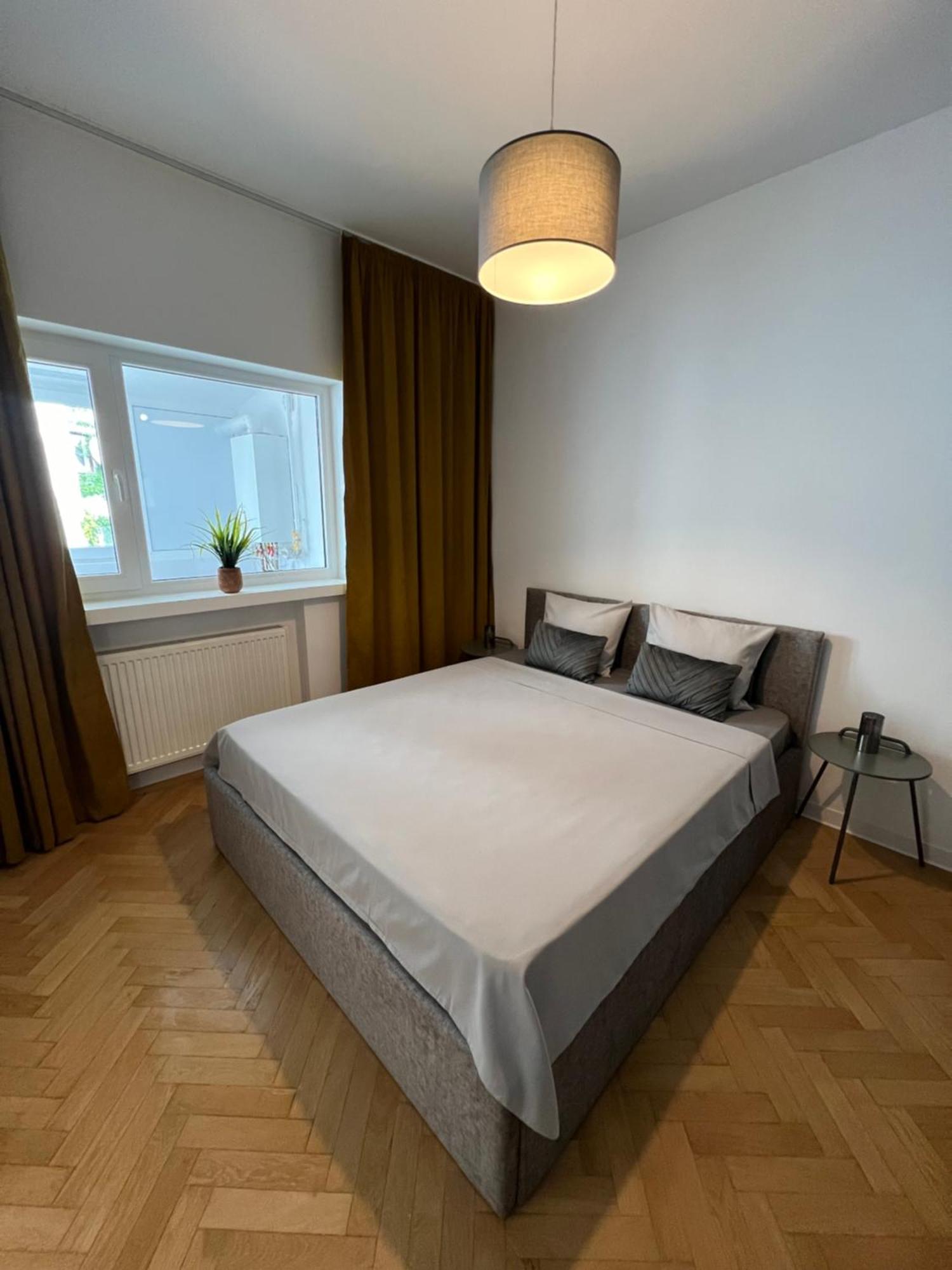 Bucharest City Center Apt Victoriei St Exterior photo