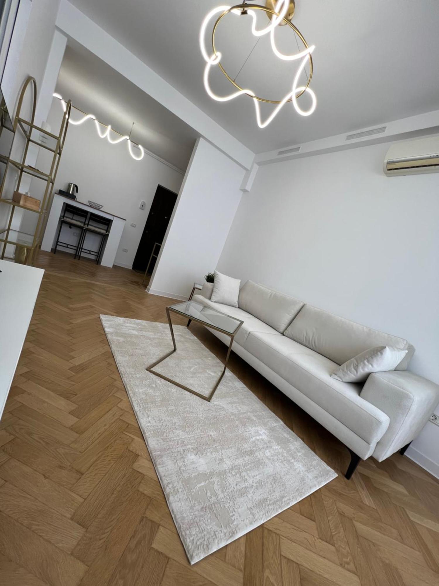 Bucharest City Center Apt Victoriei St Exterior photo